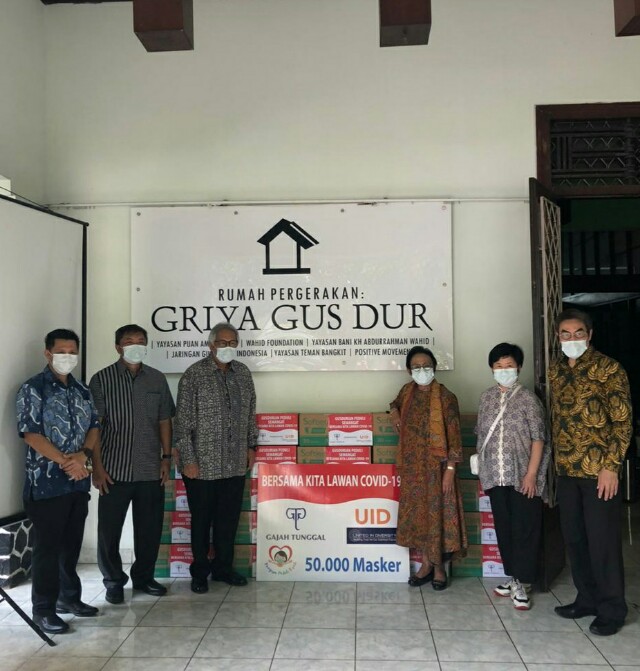 Jaringan GUSDURian Terima 50 Ribu Masker dari Gajah Tunggal Group