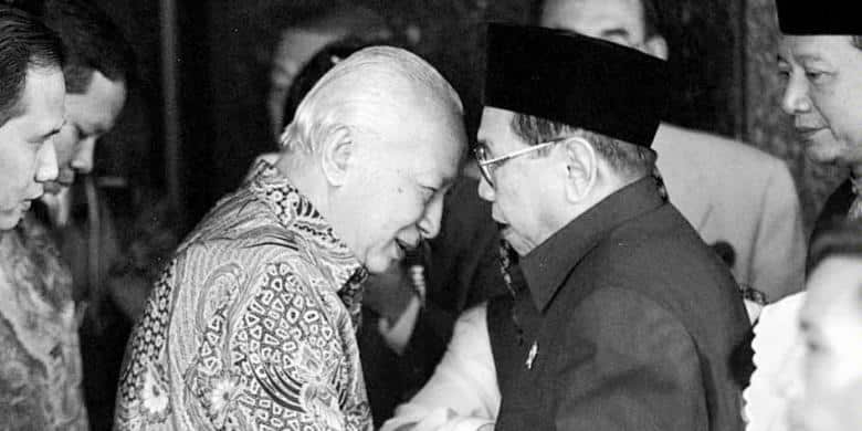 Cahaya Lilin dalam Gelap