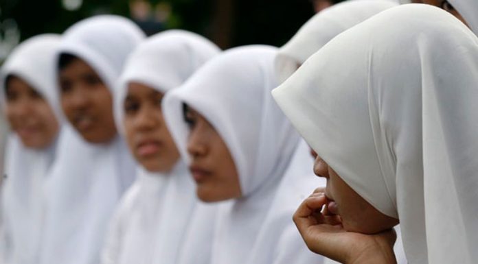 Jaringan Masyarakat Sipil Kecam Indikasi Pemaksaan Pemakaian Jilbab Di ...