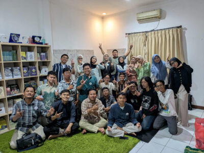 Kelas Pemikiran Gus Dur (KPG) 2026 digelar oleh komunitas GUSDURian Ciputat di El-Bukhari Institute, Ciputat Timur, Tangerang Selatan pada Sabtu (26/9/2026).